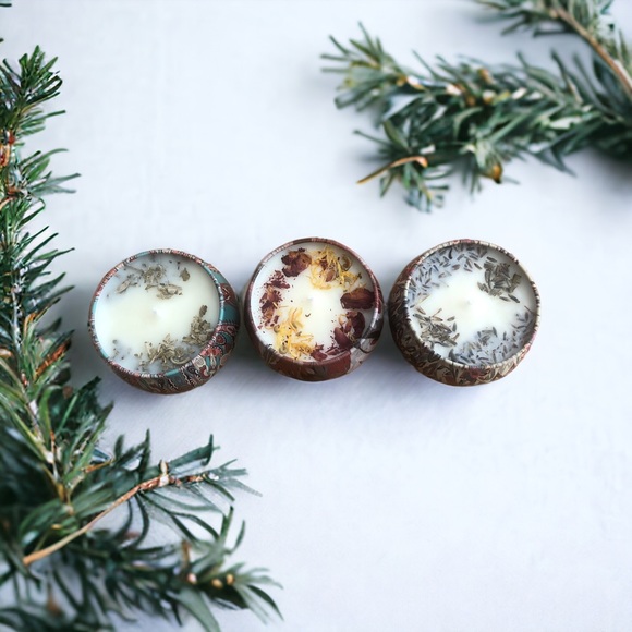 BOOKMARK MY CLOSET FOR LIVE OR SILENT POP UP SHOWS - Picture 8 of 8